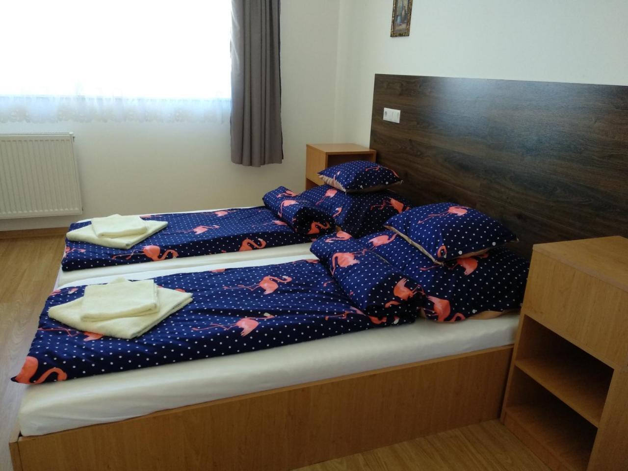 Acopark Vendeghaz Hotel Debrecen Luaran gambar