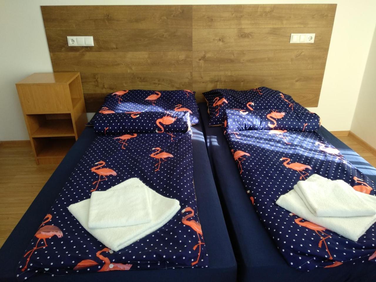 Acopark Vendeghaz Hotel Debrecen Luaran gambar