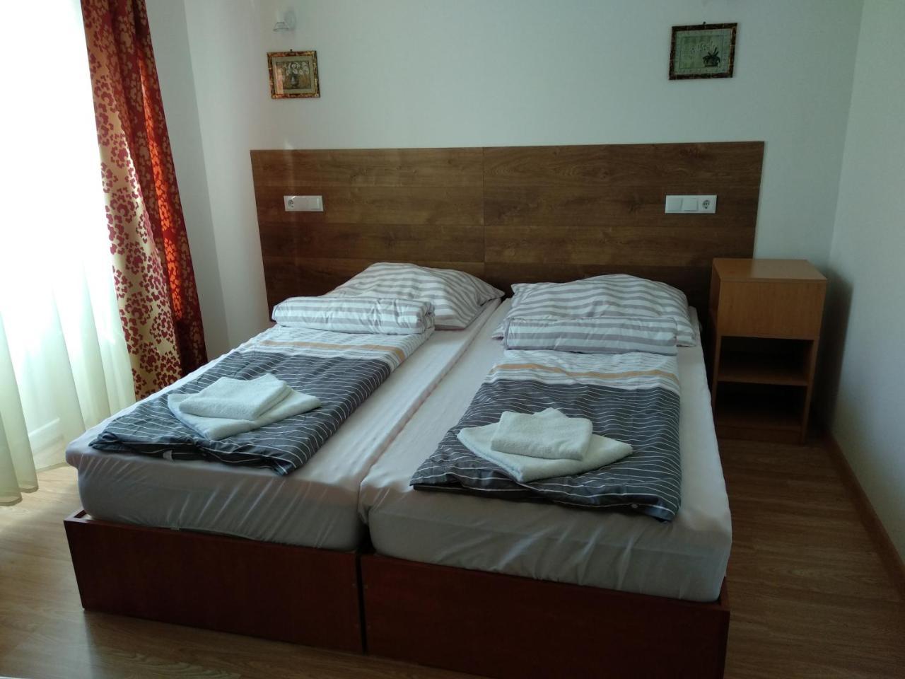 Acopark Vendeghaz Hotel Debrecen Luaran gambar
