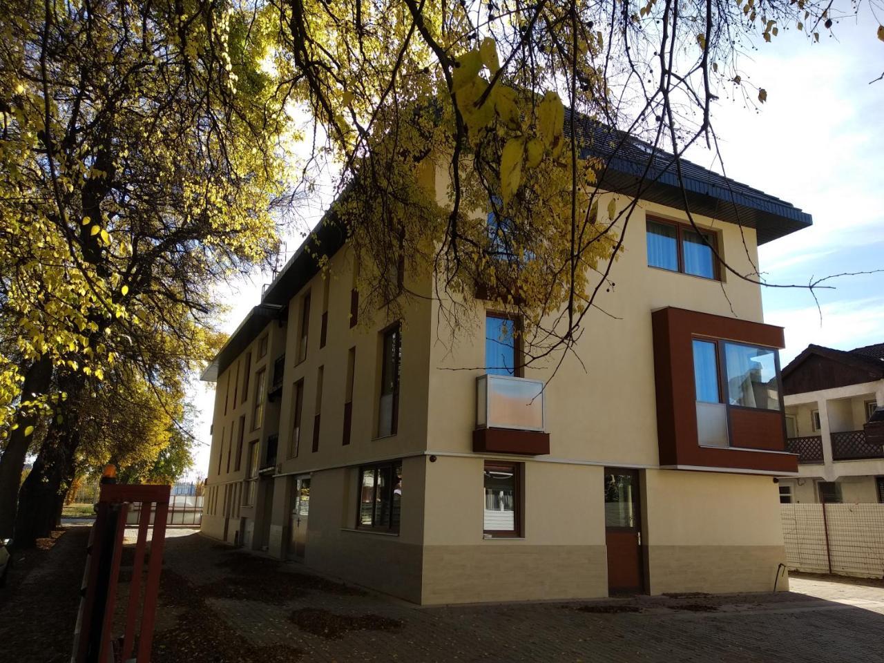 Acopark Vendeghaz Hotel Debrecen Luaran gambar