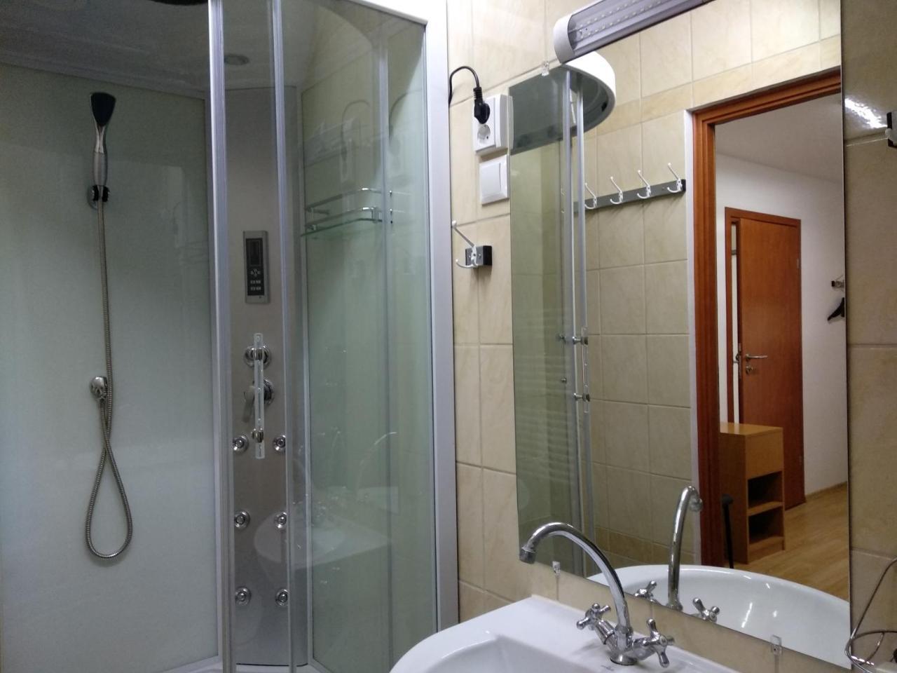 Acopark Vendeghaz Hotel Debrecen Luaran gambar